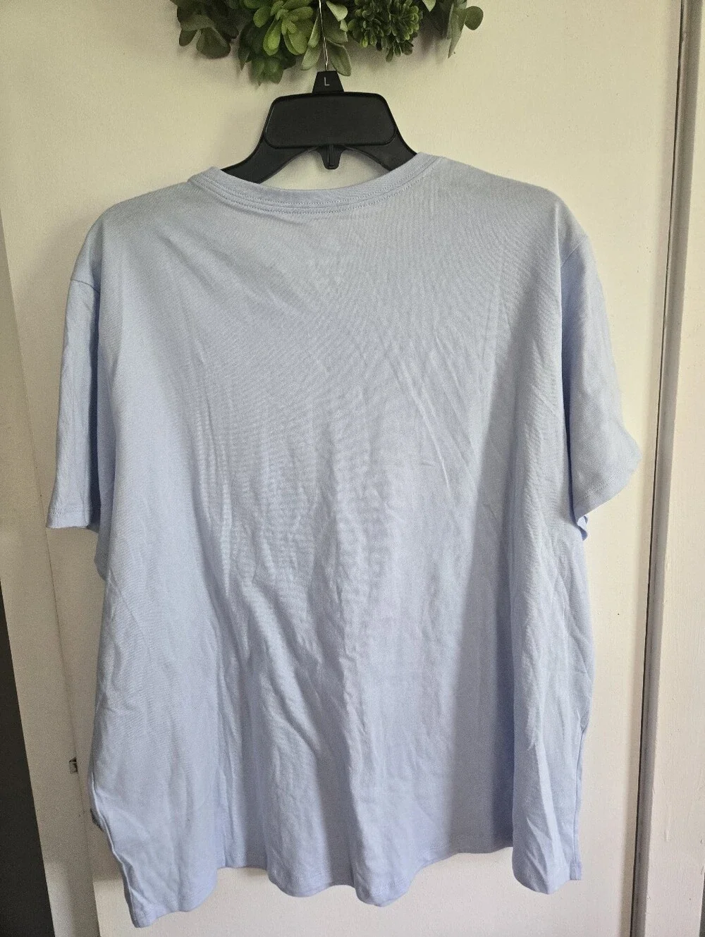 Nike shirt powder